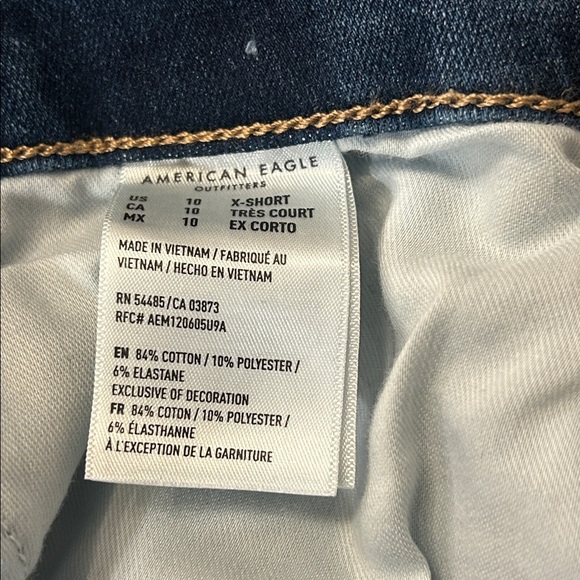 American Eagle Outfitters The Dream Jean 10 X-Short - Picture 4 of 10